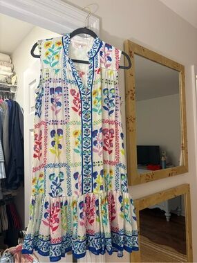 Alivia Simone White Floral Patchwork Tiered Sleeveless Dress with Blue Trim